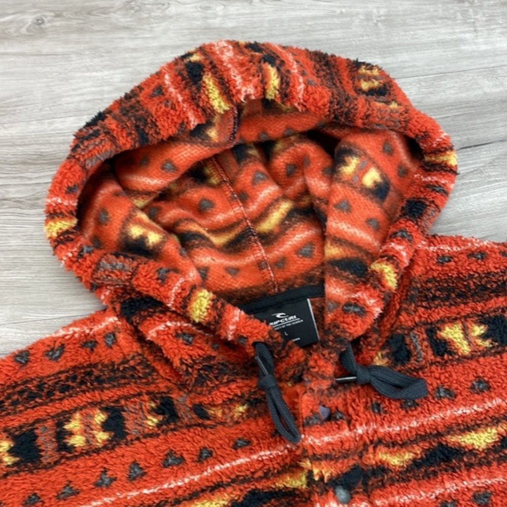 Rip Curl Red And Black Patterned Hoodie - image 3